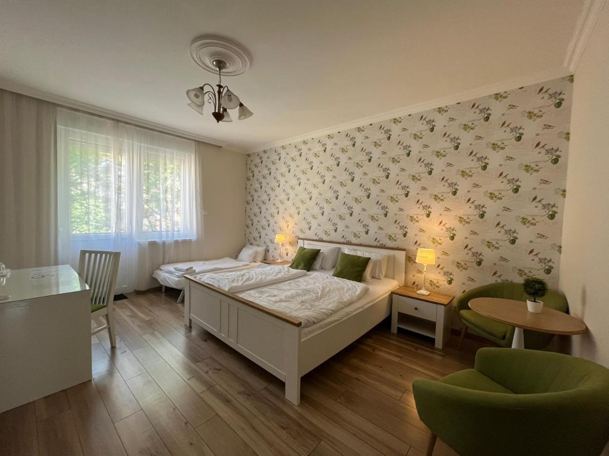 Camille Apartmanhouse Budapeste Exterior foto