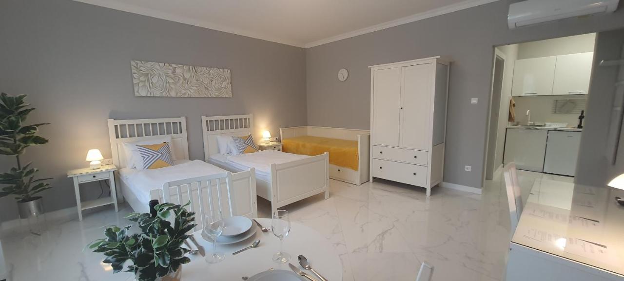 Camille Apartmanhouse Budapeste Exterior foto