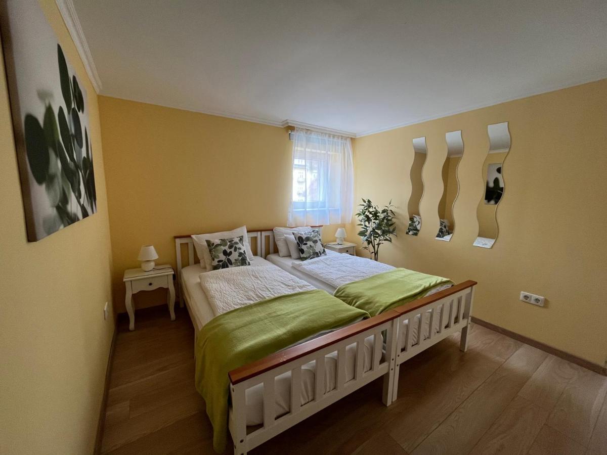 Camille Apartmanhouse Budapeste Exterior foto